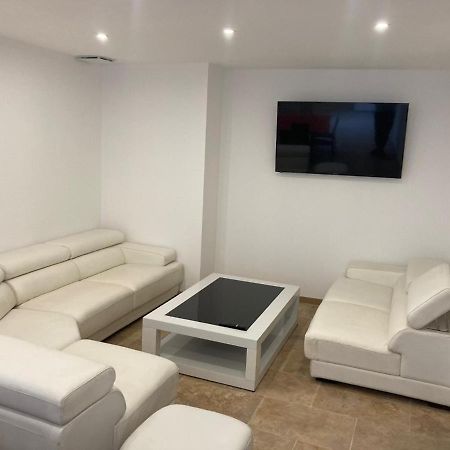 Mas Feuillade Logement Partage Nîmes Eksteriør bilde
